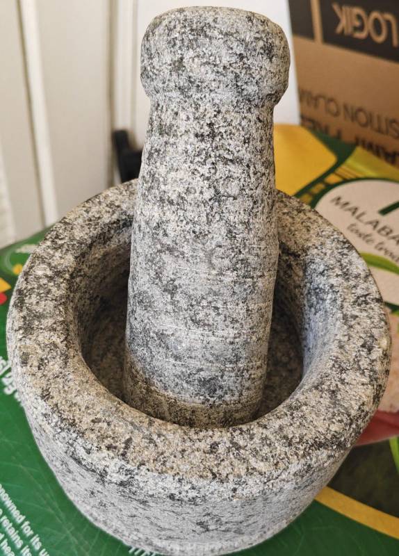 IDIKALLU NADAN STONE