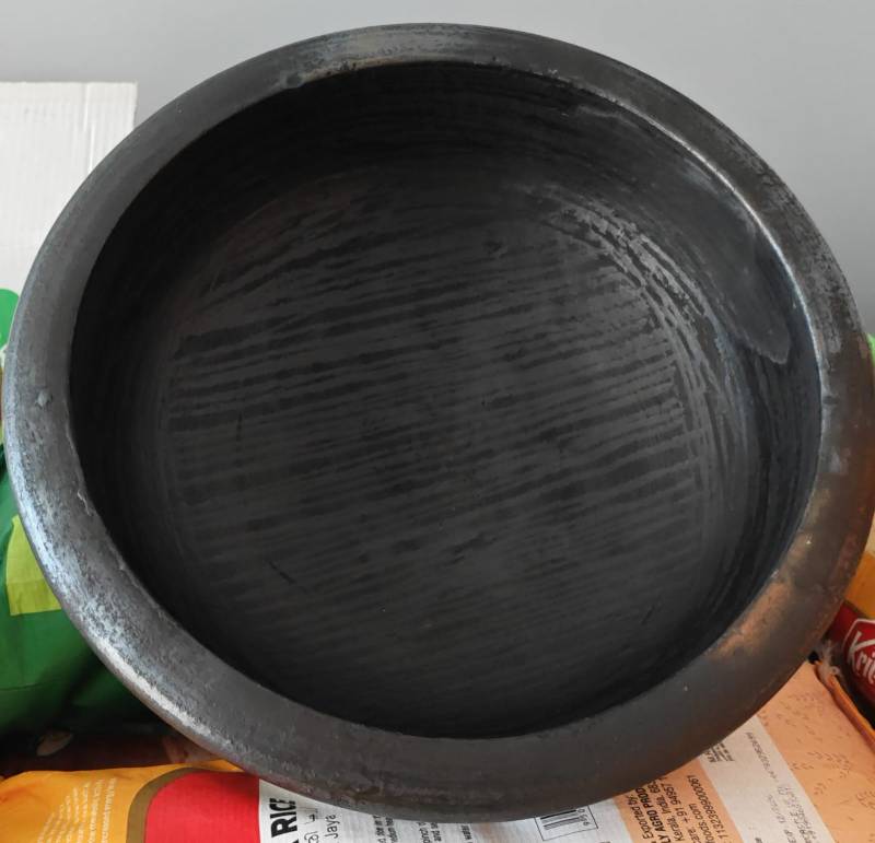 KW Fish Curry Pot Ordinary 2Kg Black - Meenchatty