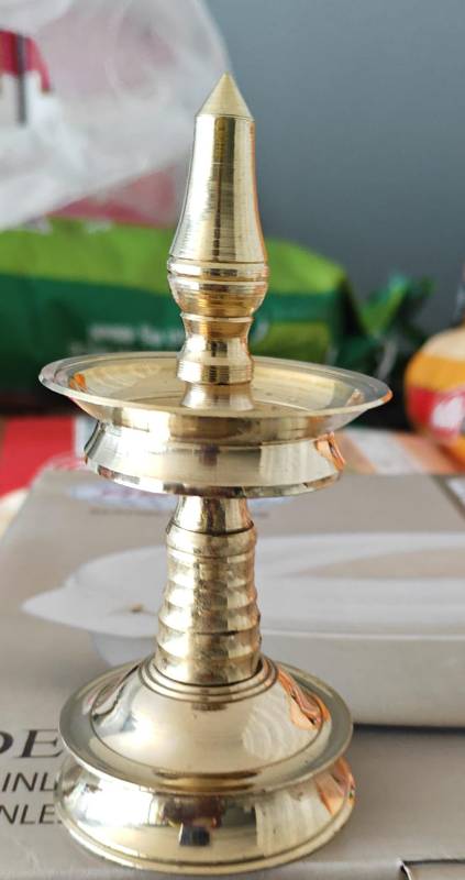 PW Nilavilakku 4 - Brass