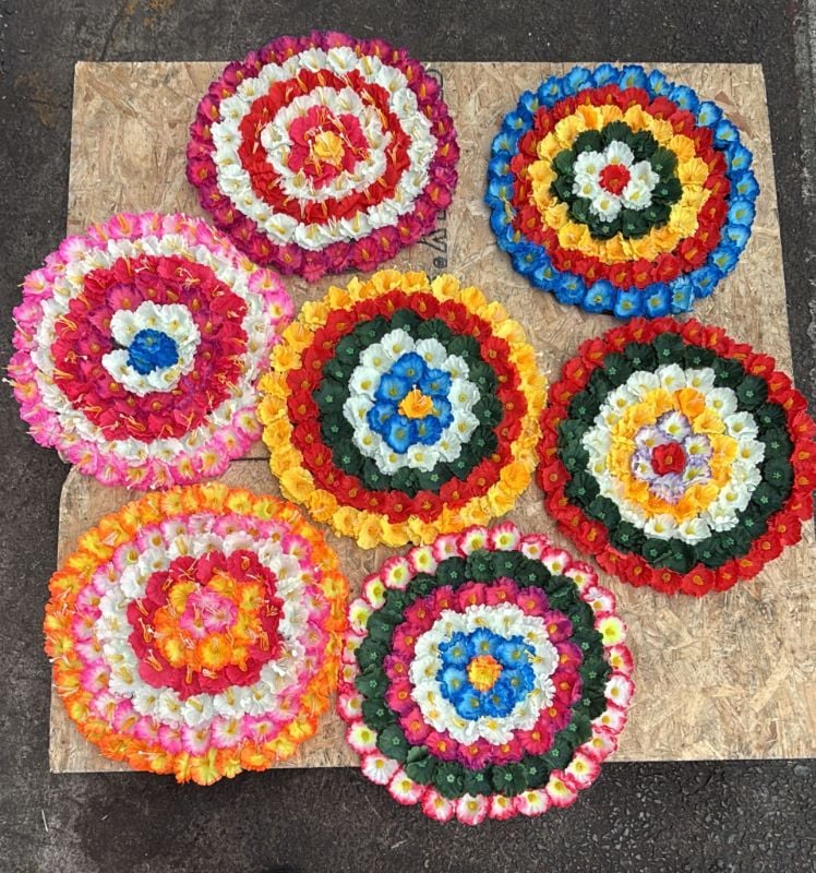 ATHAPOOKALAM/ FLOWER RANGOLI 1.5 FEET (18 INCH/45 CM)- NO RETURN
