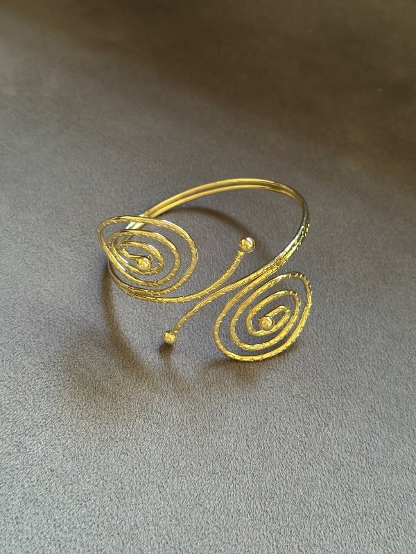 Brazalete espiral Dorado - Fantasía BRA555