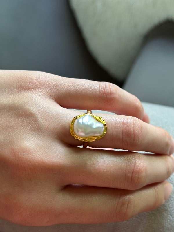 Anillo Chunky con perla regulable - Acero Dorado
