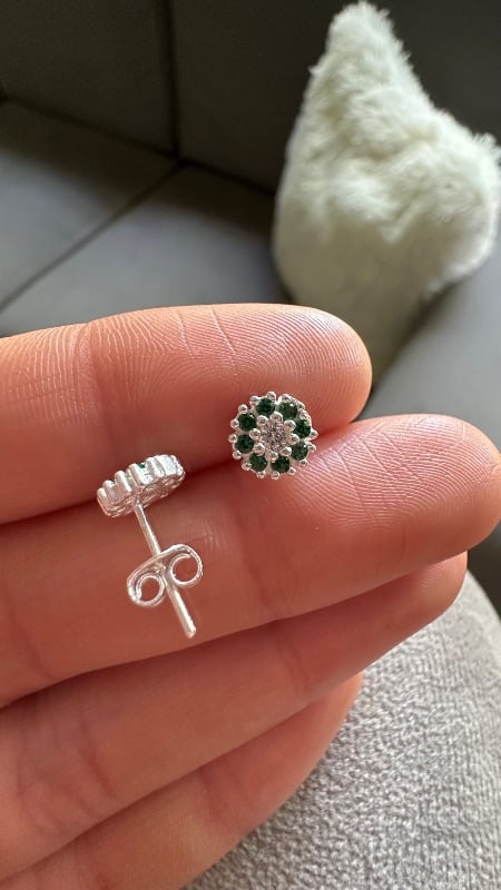 Aros con ristales verdes - Plata 925