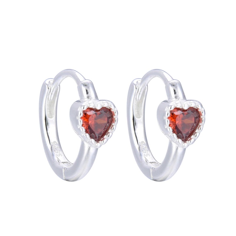 Argollas 13mm. con cristal rojo, corazón 
- Plata 925