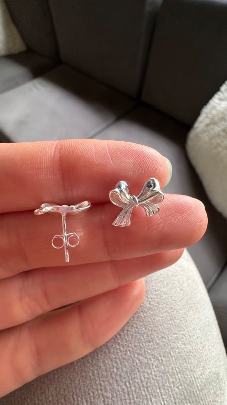 Aros moño lisos con relieve - Plata 925