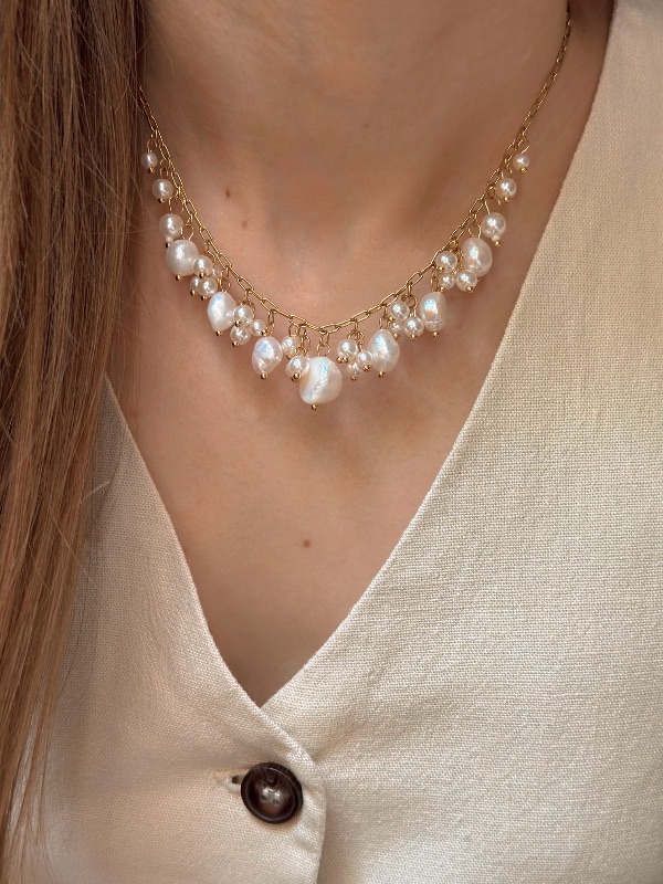Collar con perlas - Acero Dorado