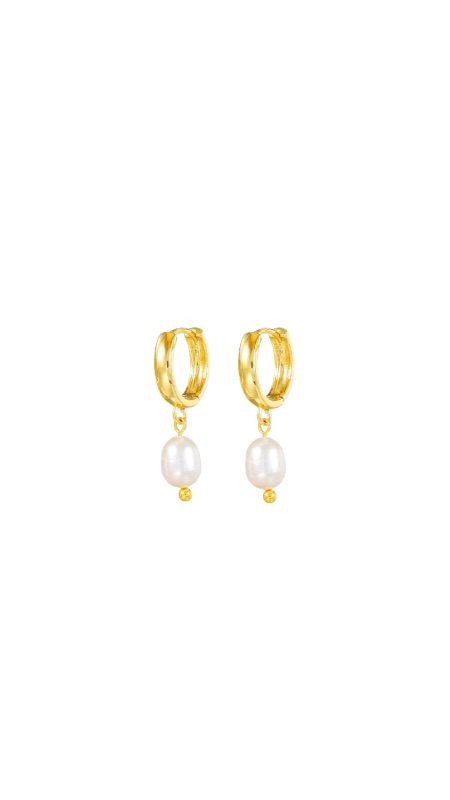 Argollas 14mm. con perla colgante - Cobre con baño en oro 18K.