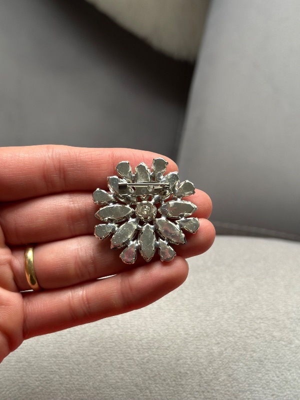 Escarapela de gemas 17 de Agosto (H)