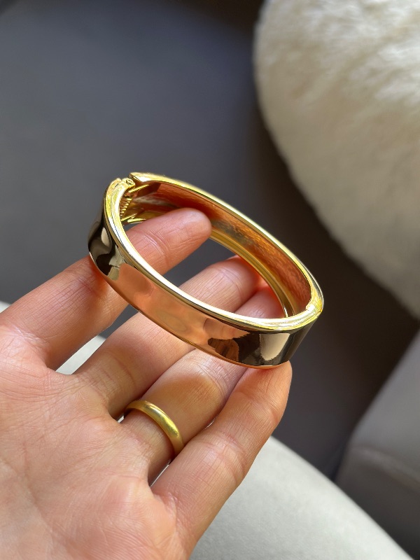 Brazalete de metal Dorado - Fantasía 741