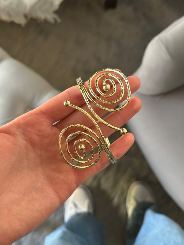 Brazalete espiral Dorado - Fantasía BRA555