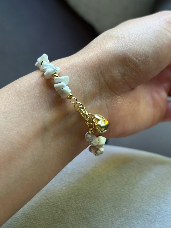 Pulsera piedras corazón - Cobre con baño en Oro