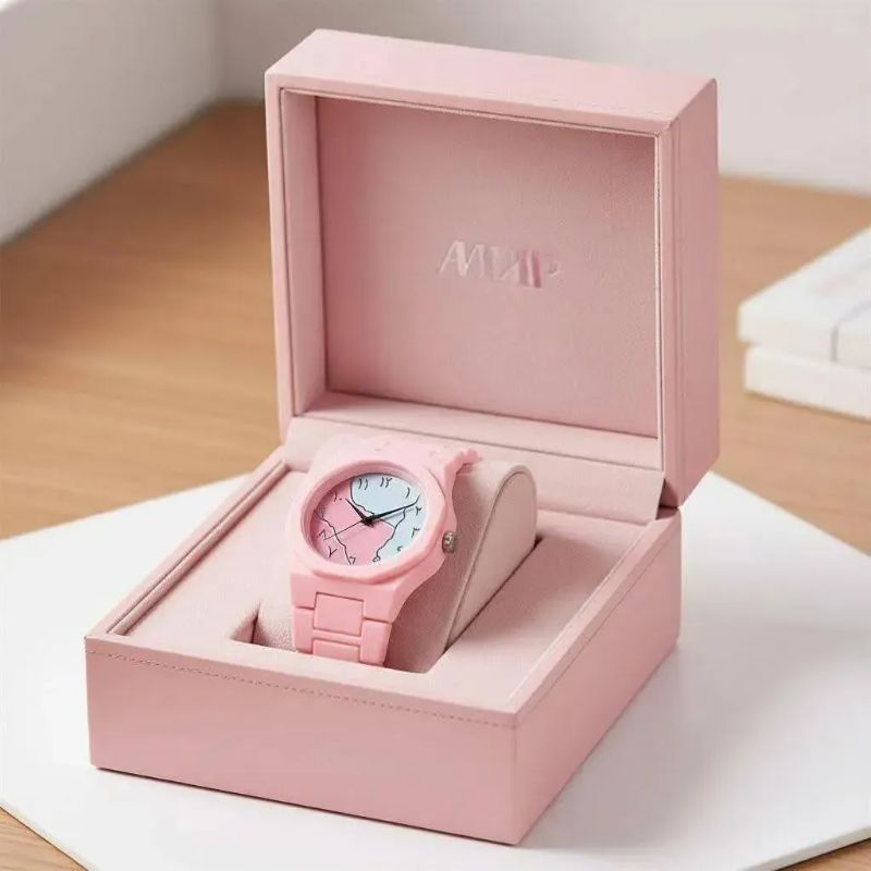 Stylish watch for girls