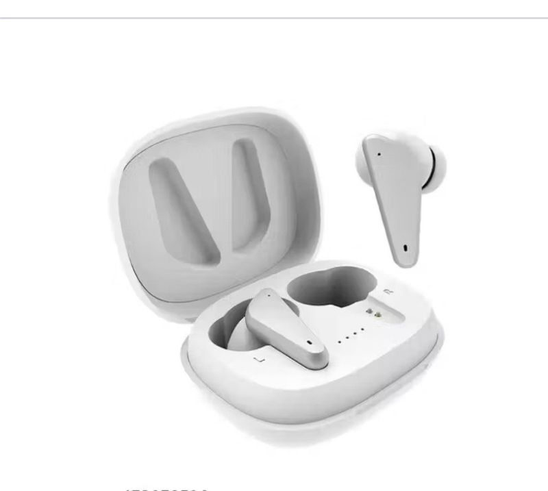 White Long-Lasting Battery Fast Charge Earbuds