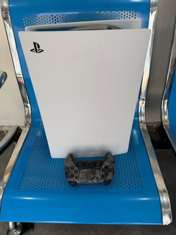 Ps5 Fat Quasi Neuve