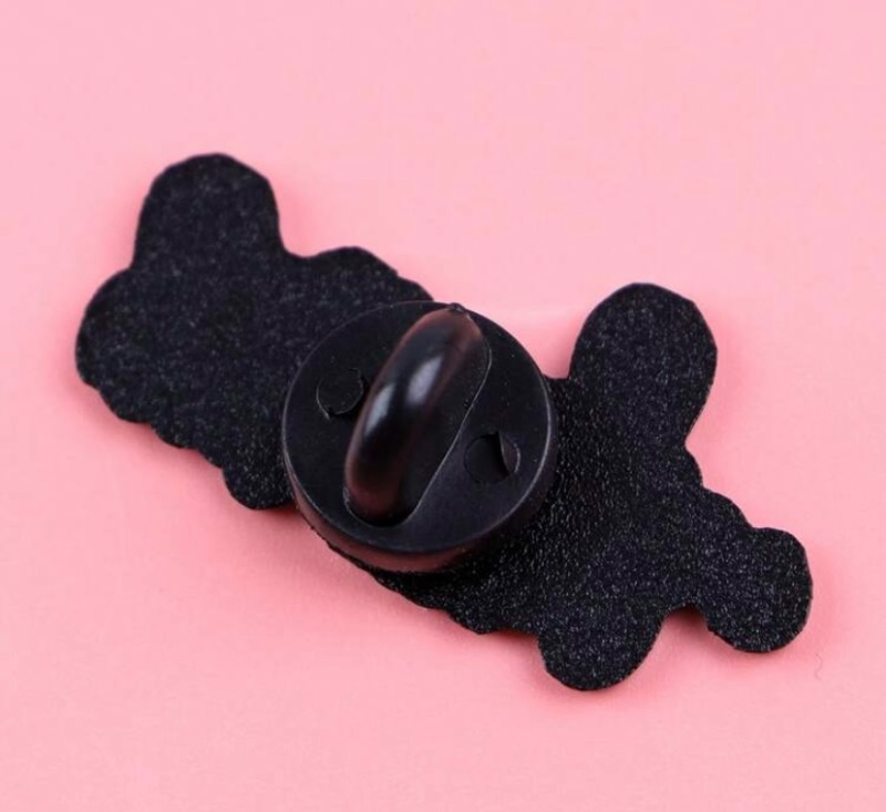 Brooch Badge Lapel Pins Metal Enamel Fashion