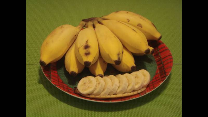 Apple banana-6.99/kg
