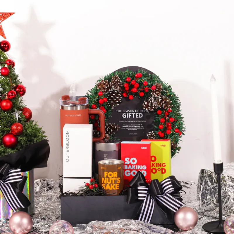 SIGNATURE CHRISTMAS & NEW YEAR DELUXE HAMPERS