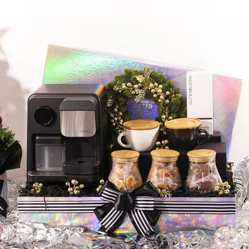 SIGNATURE CHRISTMAS HOLO COFFEETOPIA HAMPERS
