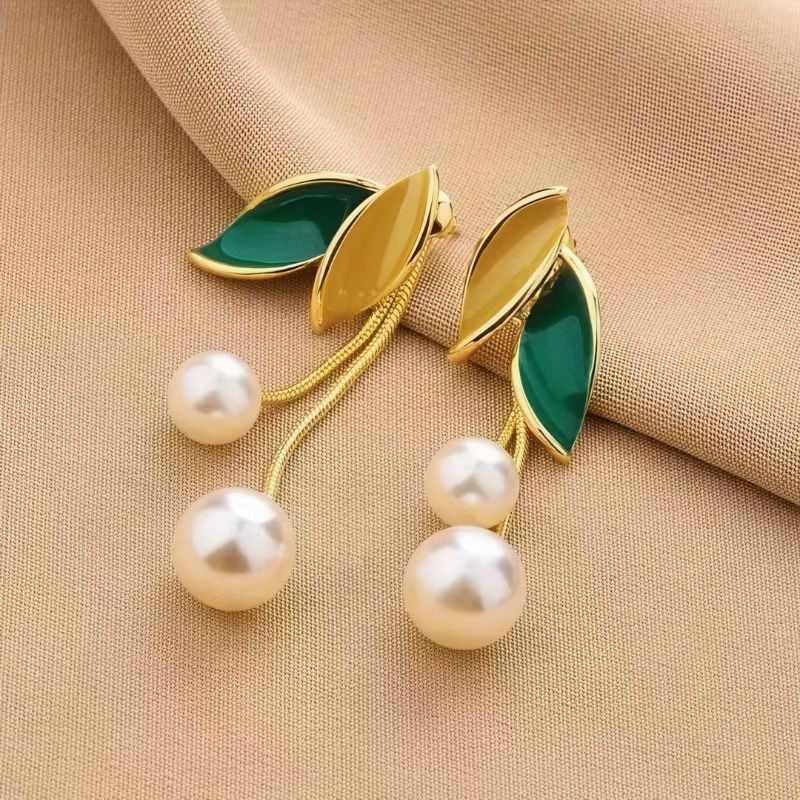 Korean Elegant Tassel Earrings with Pearl and Green Leaf Accents