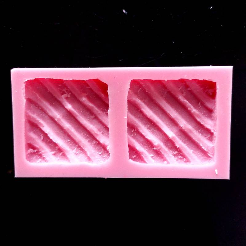 Hide & Seek Biscuts Mould 2 Cavities