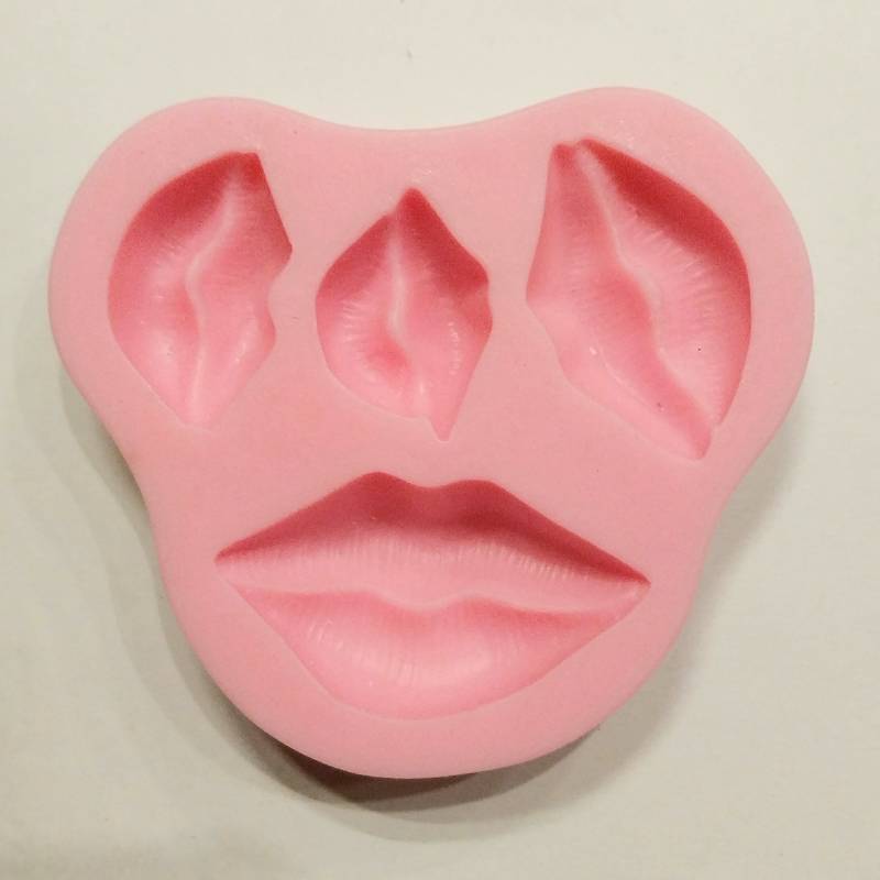 Lips Embed Mould