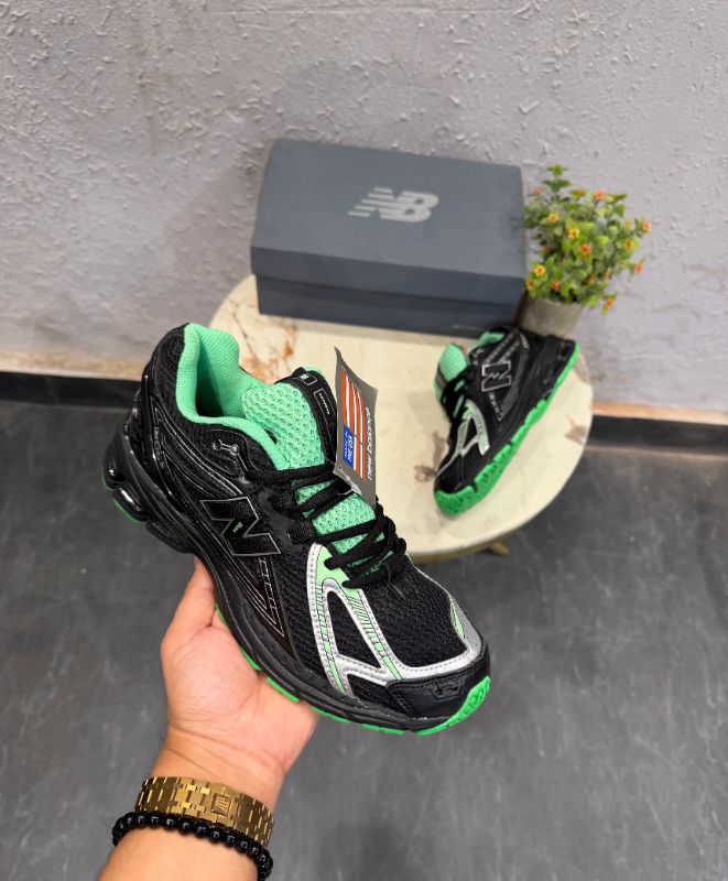 New Balance 1906 Metallic Green – Premium Manufacturing Quality