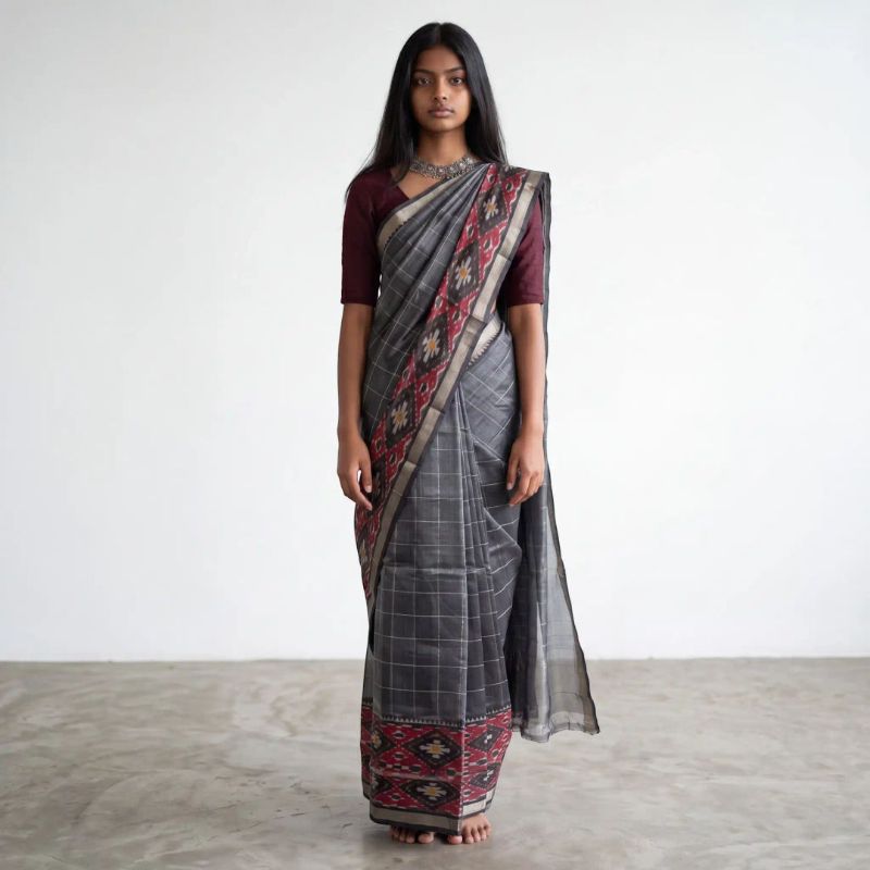 Charcoal Grey Mangalgiri Ikat Silk Saree, Temple Border,✶ Handwoven in Mangalgiri, Andhra Pradesh