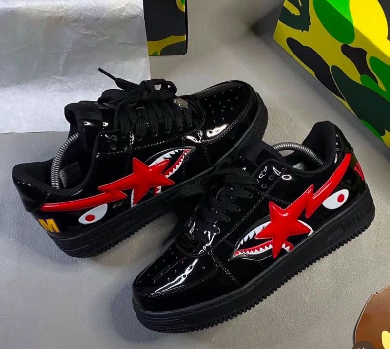 *A BATHING APE BAPE STA OS BLACK RED*