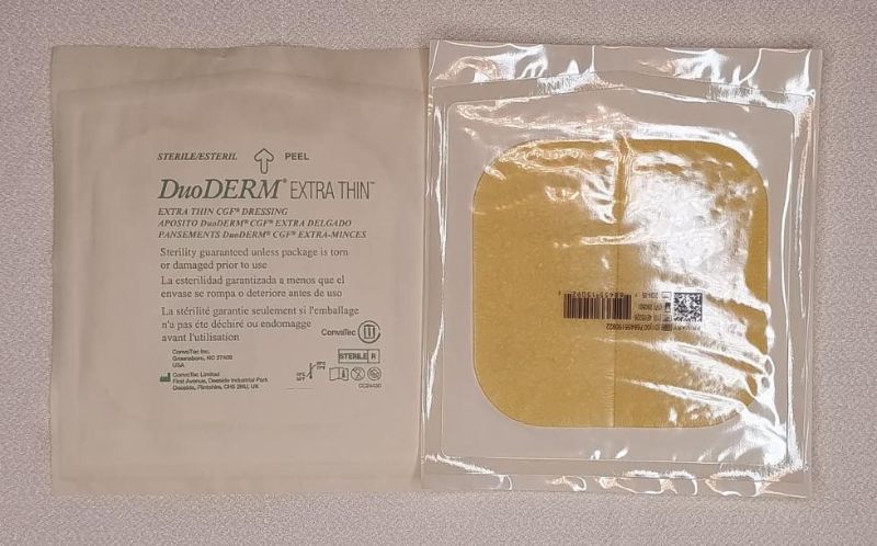 Parche DuoDERM Extra Delgado - 10cm X 10cm - Paquete De 10 Piezas