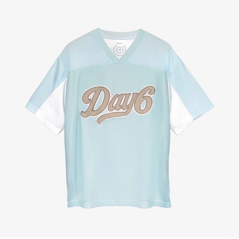 Uniform / The DECADE in JAPAN