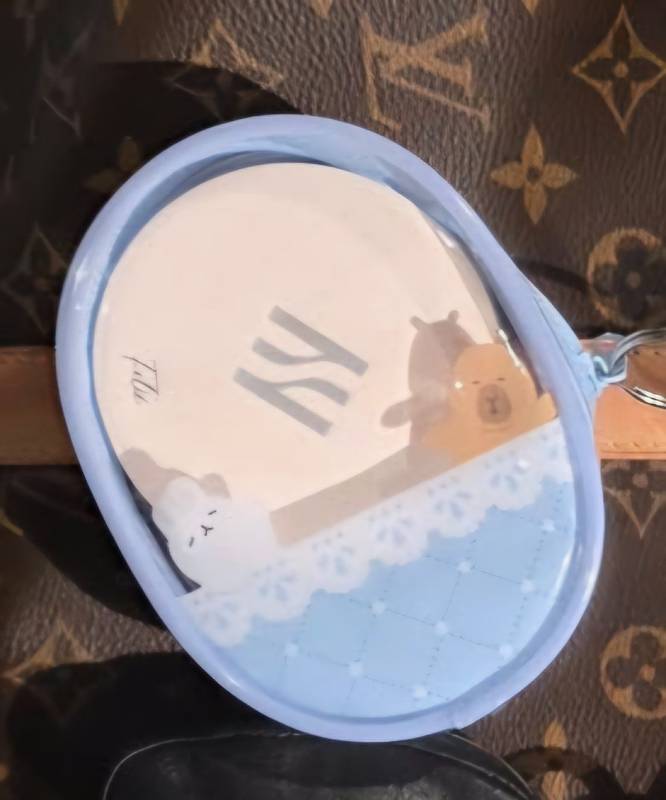 Cool Summer Transparent Round PVC Pouch