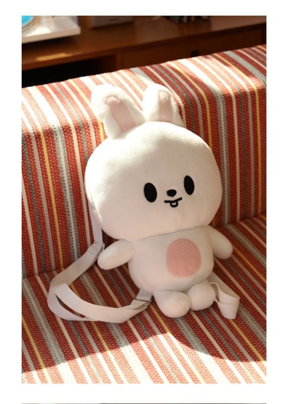 🔀 SKZOO Plush Backpack