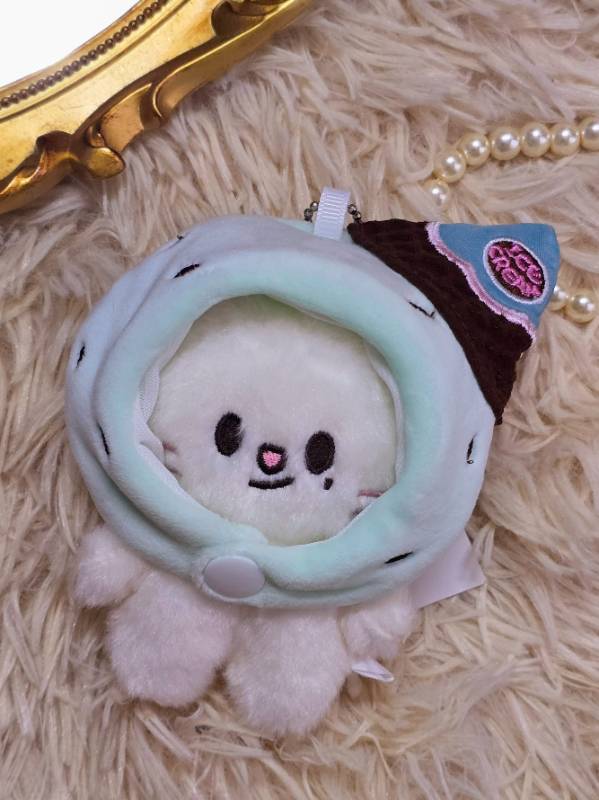 MINT ICE CREAM HEAD - 10CM PLUSH OUTFIT