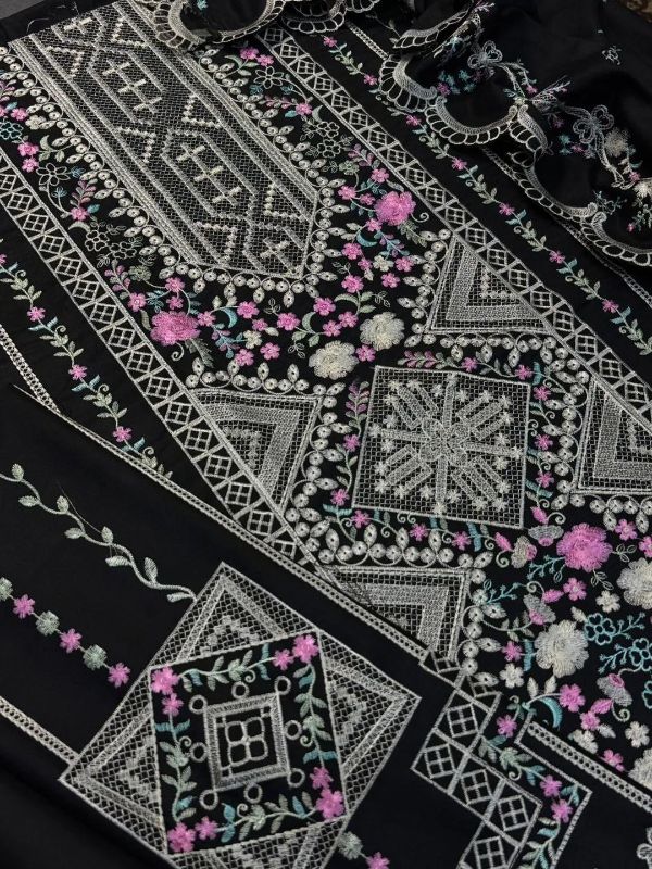 4 PC Embroidered Unstitched Women's Suit #Art 17
