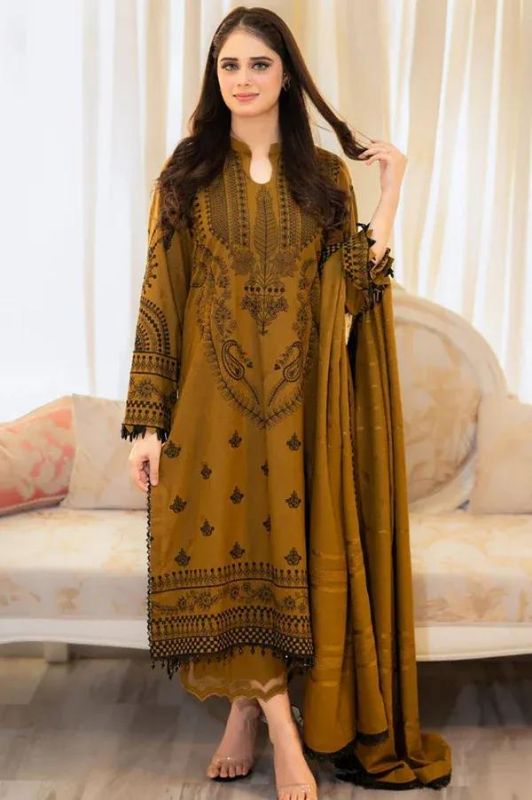 4 PC Embroidered Unstitched Women's Suit