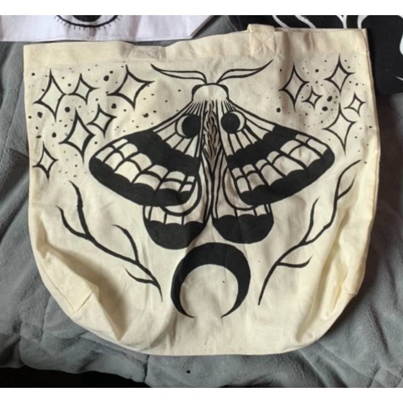 Moth Tote