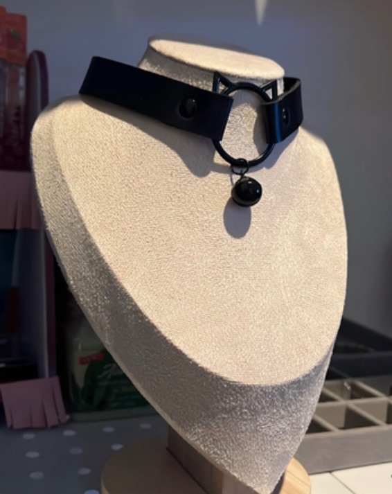 Kitty Chokers