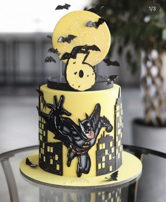 Batman Cakes