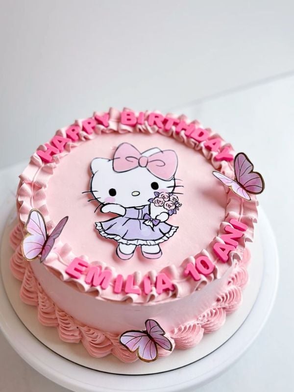Hello Kitty Cakes