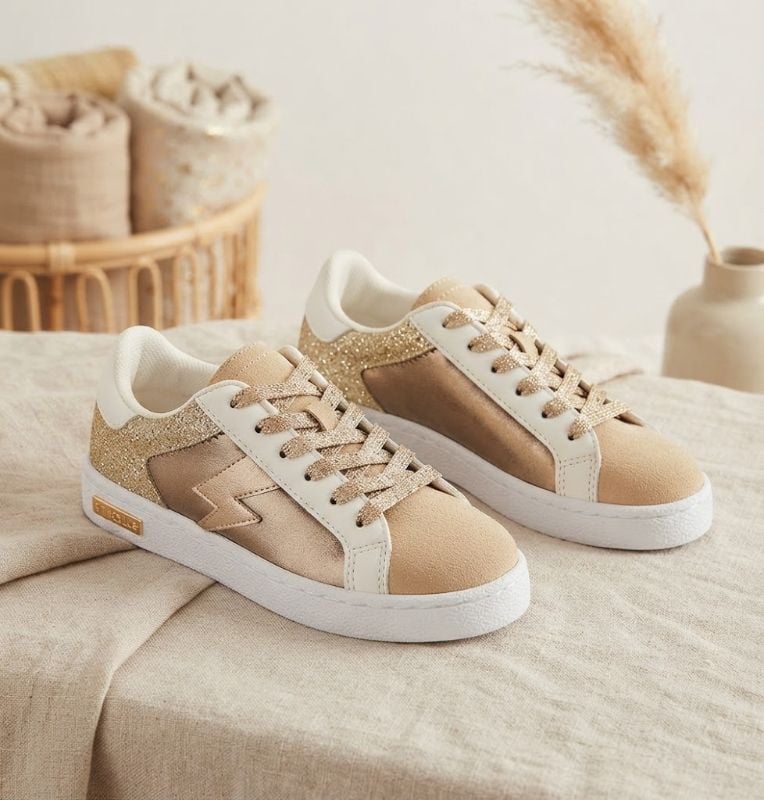 Fille basket éclair Phany