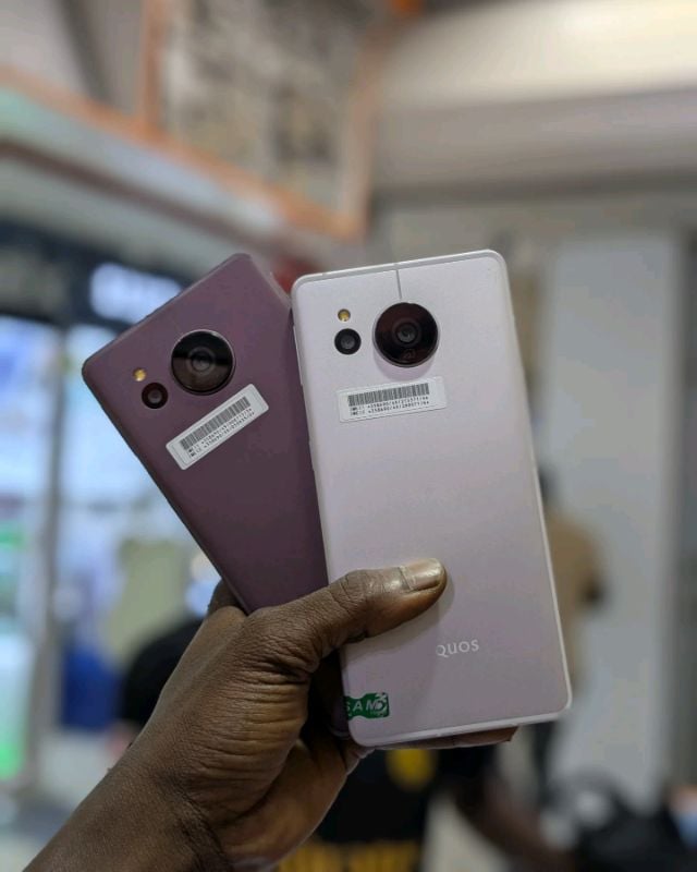 Sharp Aquos Sense 7 Plus