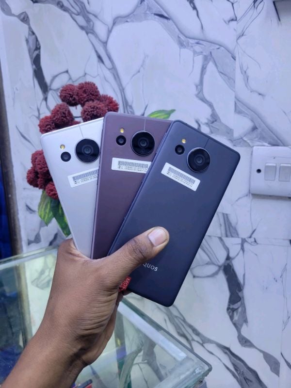 Sharp Aquos Sense 7 Plus