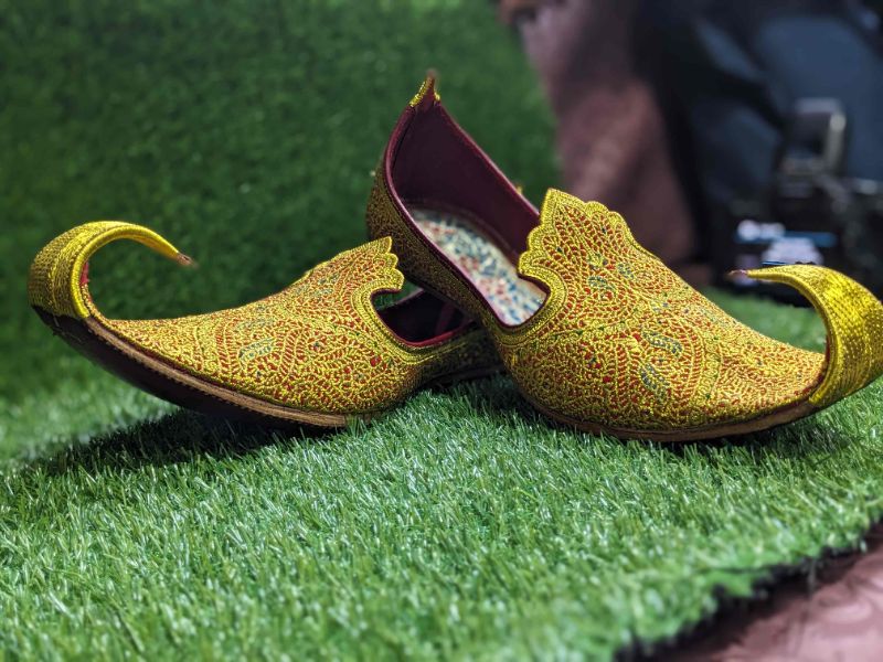 Royal Gold Tilla - Luxury Handcrafted Men's Khussa | Gold Embroidered Wedding Shoes