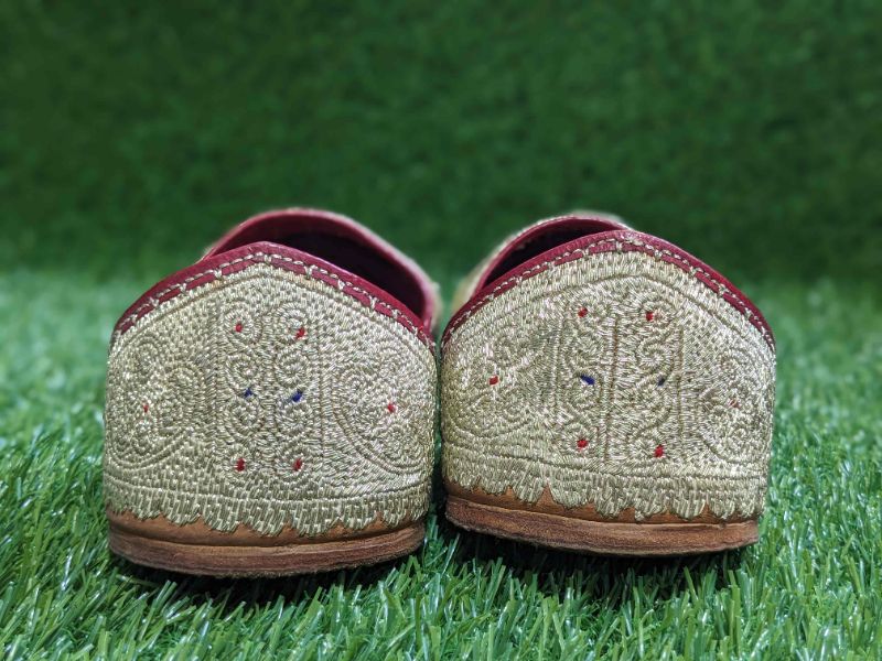 Khandaani King Tila - Royal Handcrafted Premium Men's Khussa | Tilla Embroidered Wedding Shoes