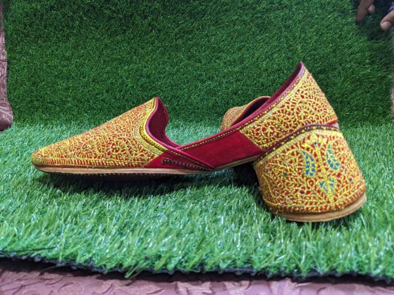 Deski King - Royal Handcrafted Premium Men's Khussa | Luxury Pakistani Wedding Footwear
