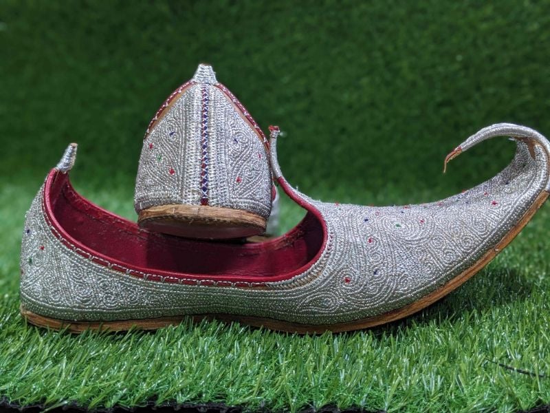 Shehanshah Silver - Royal Handcrafted Tilla Khussa for Men | Silver Embroidered Wedding Shoes