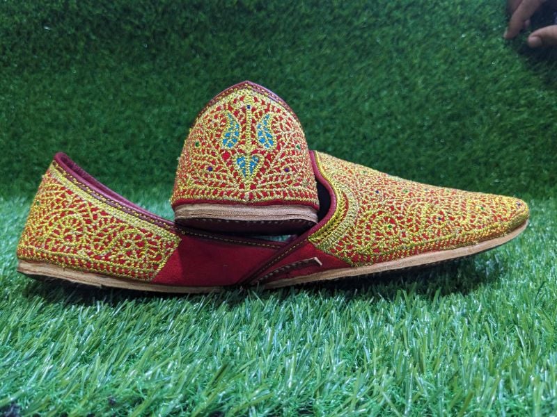 Deski King - Royal Handcrafted Premium Men's Khussa | Luxury Pakistani Wedding Footwear