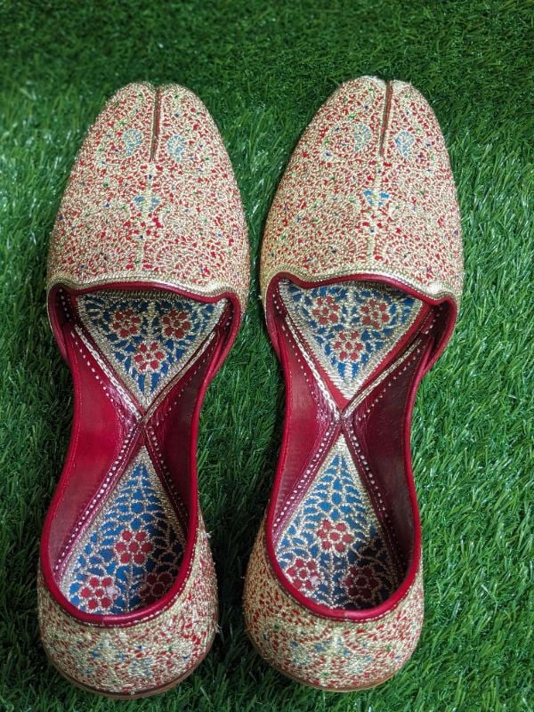 Shadi Classic Tilla - Luxury Handcrafted Wedding Khussa for Men | Traditional Groom Shoes