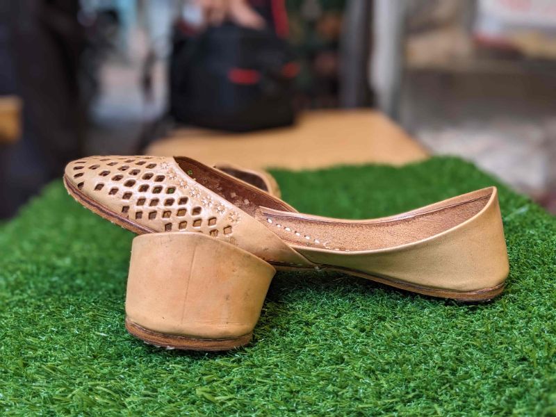 Punjab Virsa - Elegant Handcrafted Women's Khussa | Traditional Pakistani Cultural Shoes