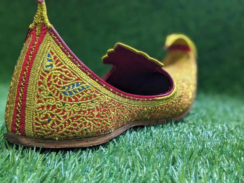 Royal Gold Tilla - Luxury Handcrafted Men's Khussa | Gold Embroidered Wedding Shoes